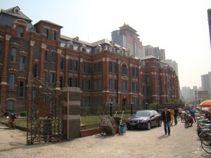 St Ignatius School - Hongqiao Lu- May 2010 - 1.jpg