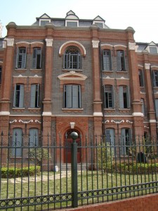 St Ignatius School - Hongqiao Lu- May 2010 - 3.jpg