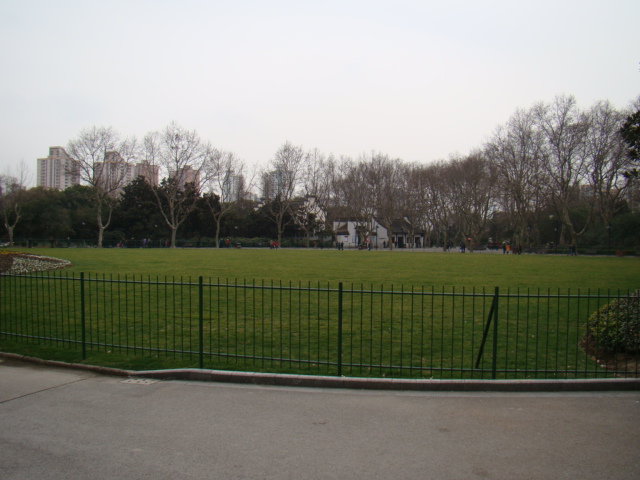 China Rhyming » Blog Archive » Hongkew Park Old and New