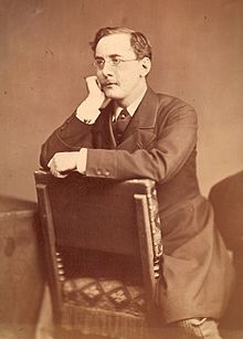 220px-Dickens-junior-1874