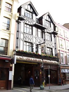 Pillars_of_Hercules_-_Soho_-_W1